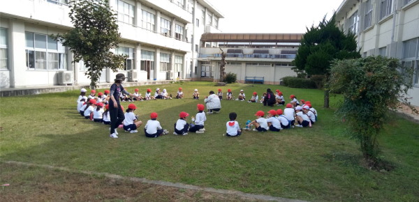 建部小学校芋掘り