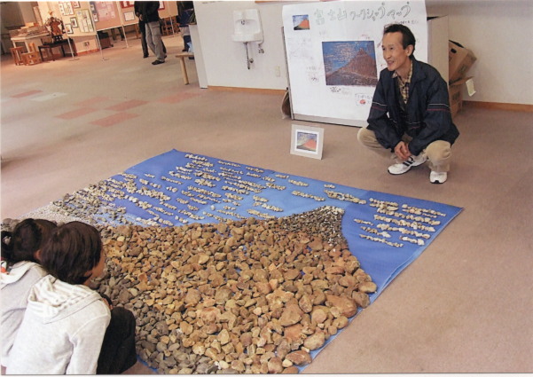 石で描く「葛飾北斎」